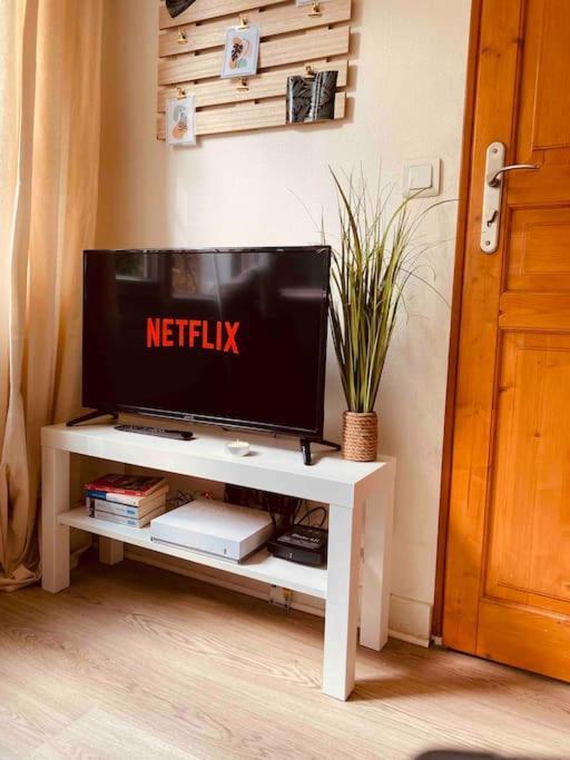 Appartement Cosy Au Calme A 20 Min De Paris วีลุชวีฟ ภายนอก รูปภาพ