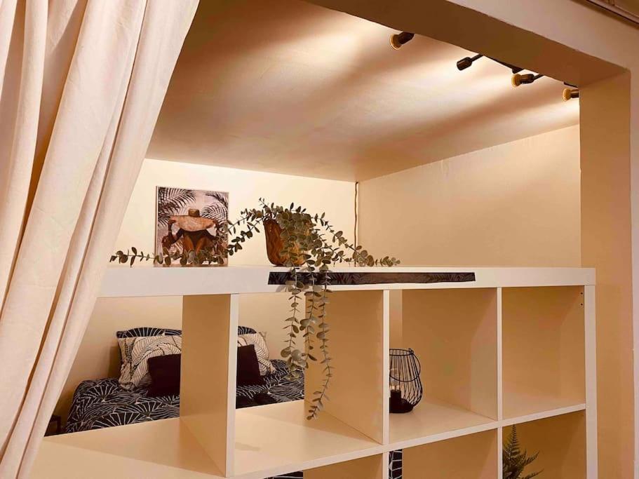 Appartement Cosy Au Calme A 20 Min De Paris วีลุชวีฟ ภายนอก รูปภาพ