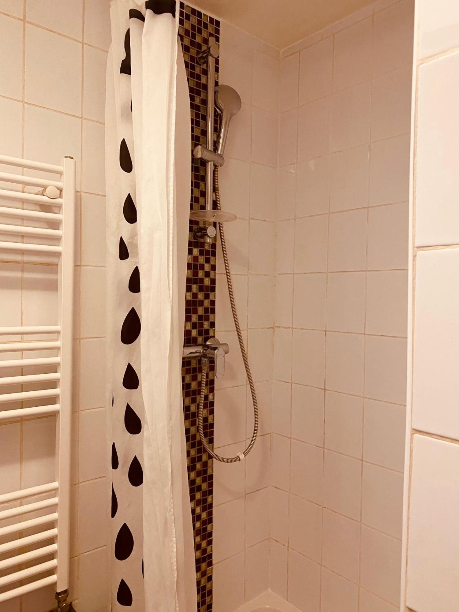 Appartement Cosy Au Calme A 20 Min De Paris วีลุชวีฟ ภายนอก รูปภาพ